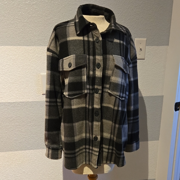 Forever 21 Plaid Button-Up Shirt Jacket Sz M - Picture 1 of 3